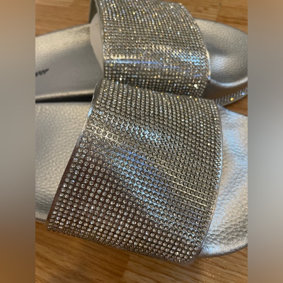 sparkly sliver slides - Picture 2 of 5